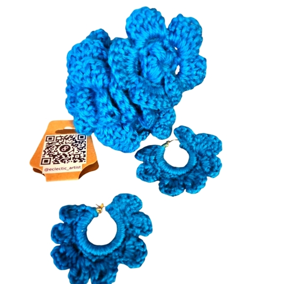 Hand Crafted Necklace and Earring Set Turquose Blue Handmade Floral Boho style - Picture 11 of 17